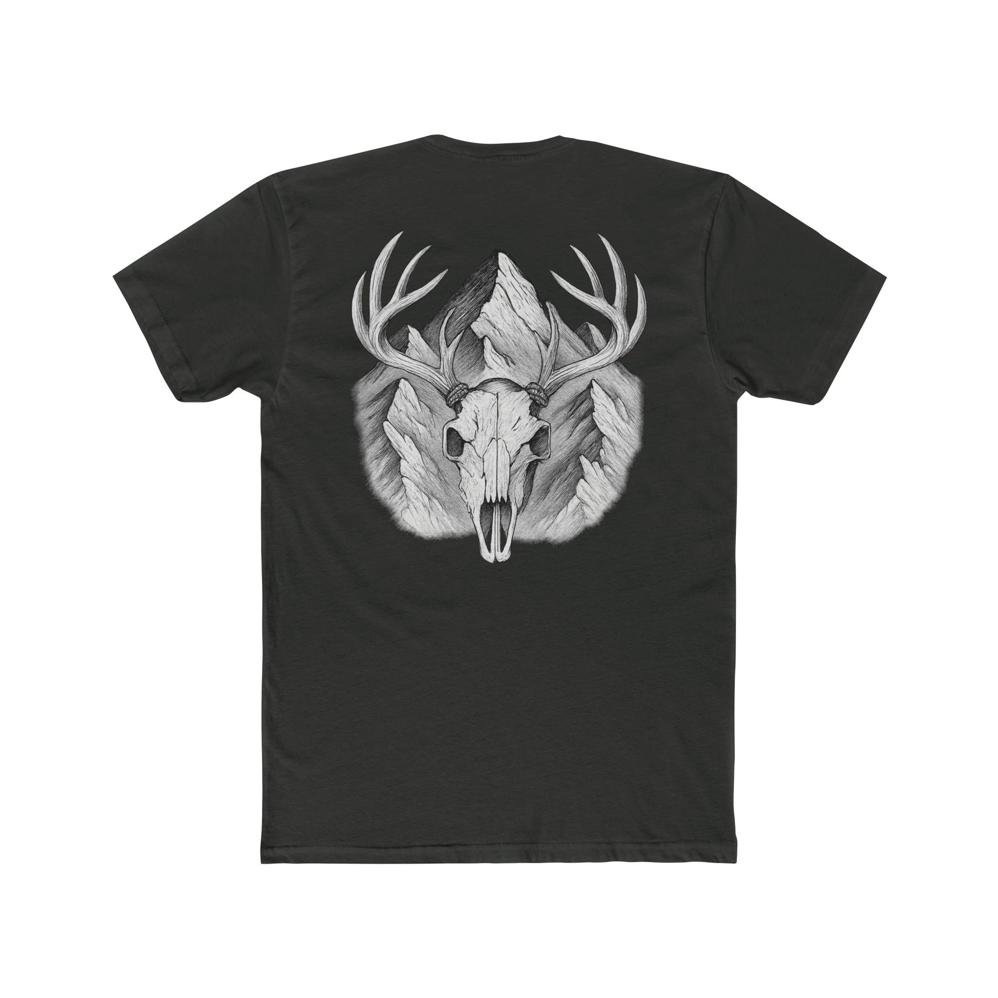 Vintage Black t-shirt with graphic of buck skull in front of mountains #vintageblack