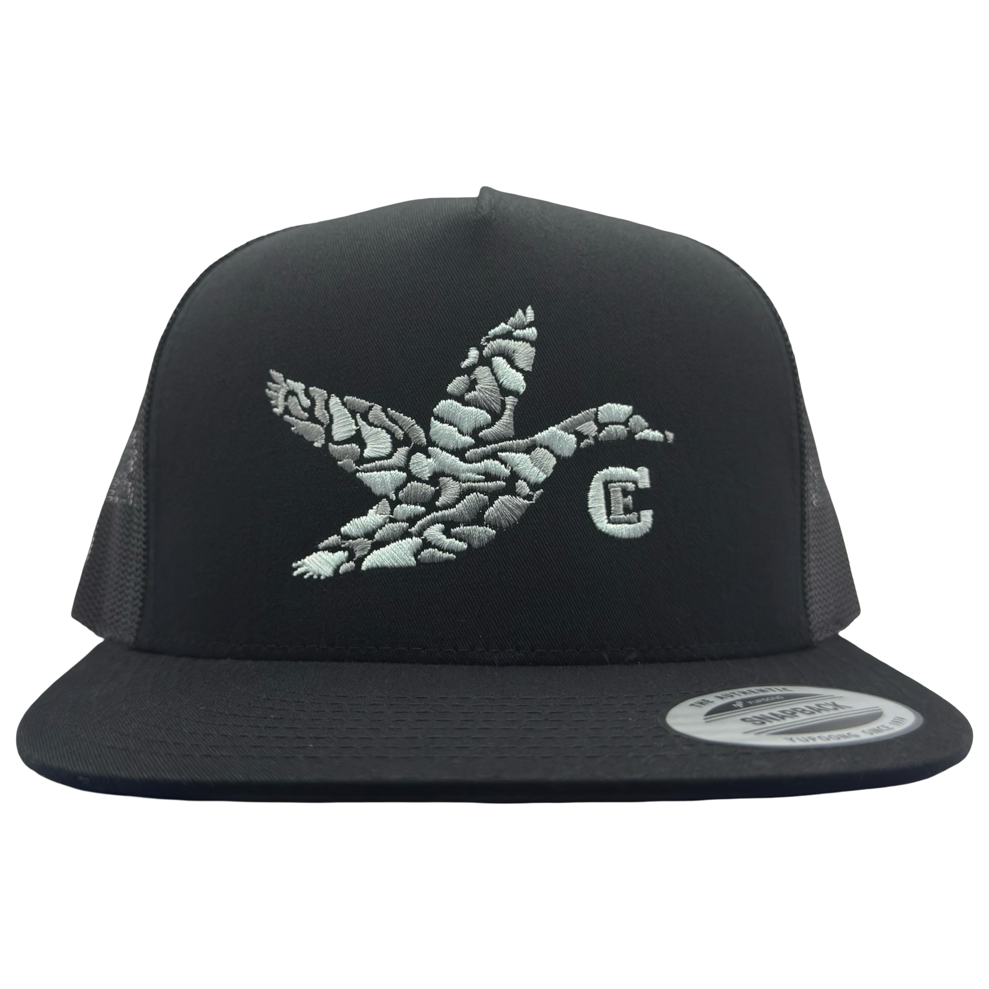 Yupoong 6006 snapback with graphic of duck and the CE logo #black