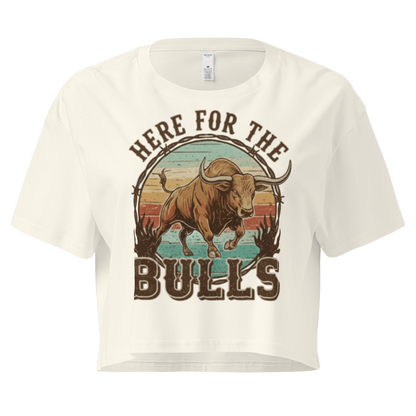 Natural crop top with graphic of retro coloring, a bull, and the words here for the bulls. #natural